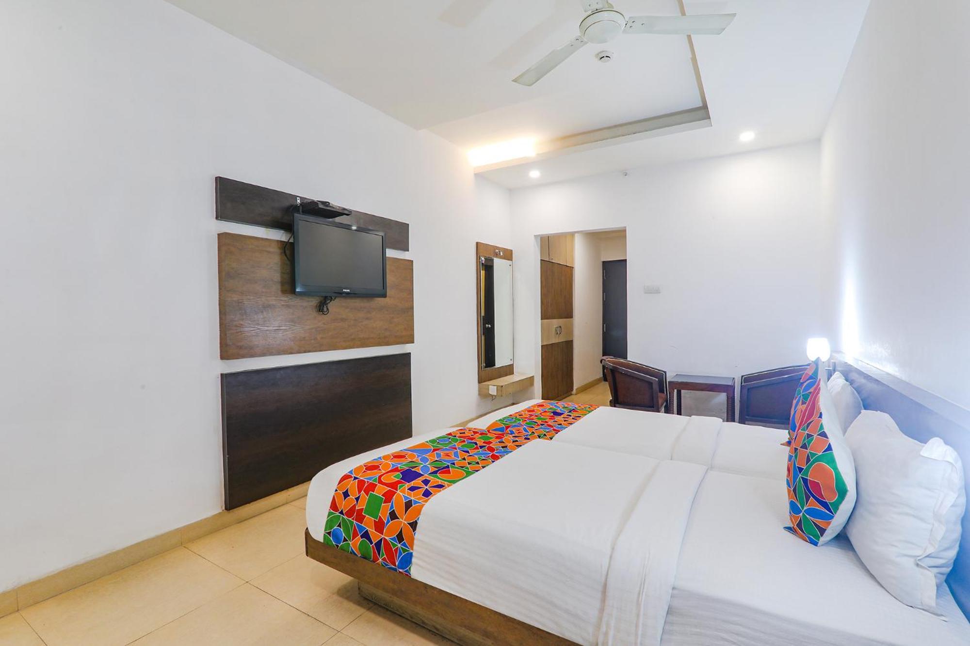 Fabhotel Prime The Continental Lucknow Dış mekan fotoğraf