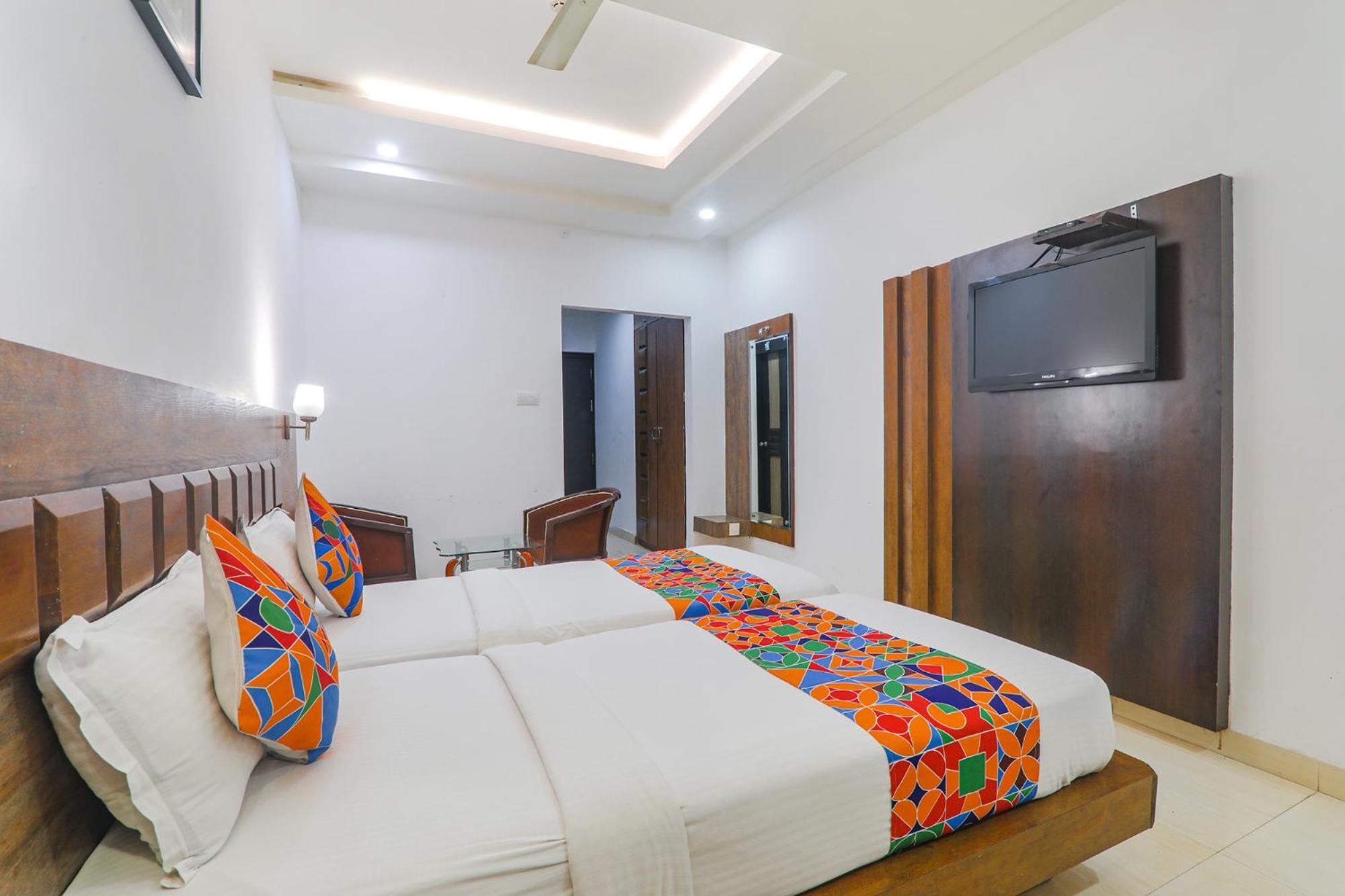 Fabhotel Prime The Continental Lucknow Dış mekan fotoğraf